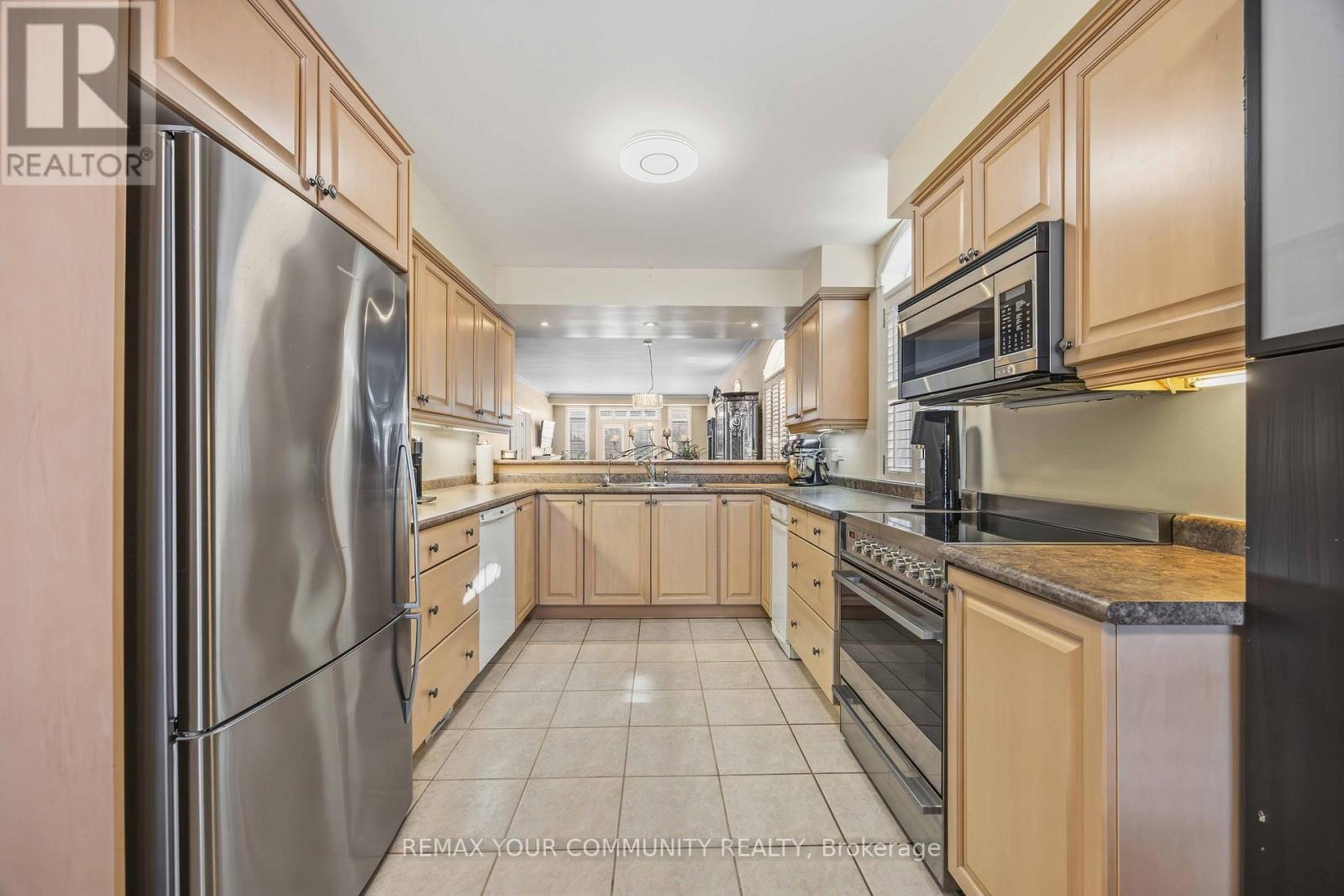 17 - 520 Silken Laumann Drive, Newmarket, Ontario L3X 2S7 - Photo 23 - N12832862