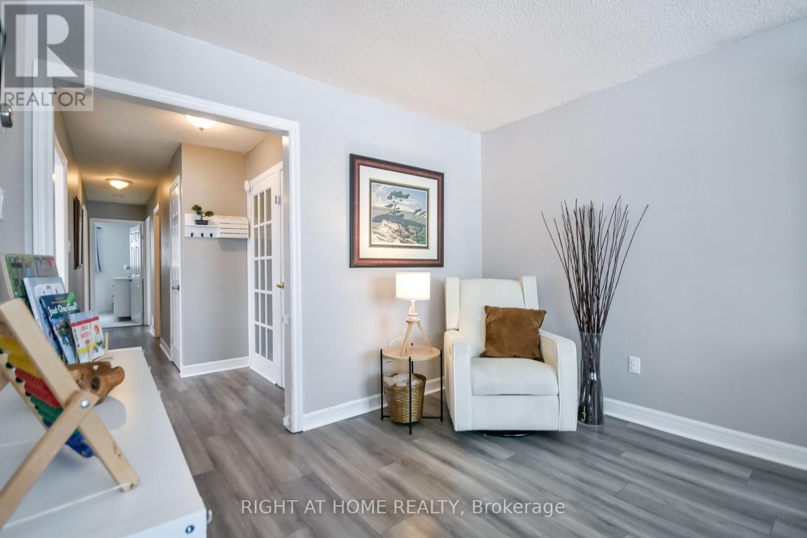 261 Crawford Street, Barrie (Ardagh), Ontario  L4N 6P5 - Photo 10 - S12832700