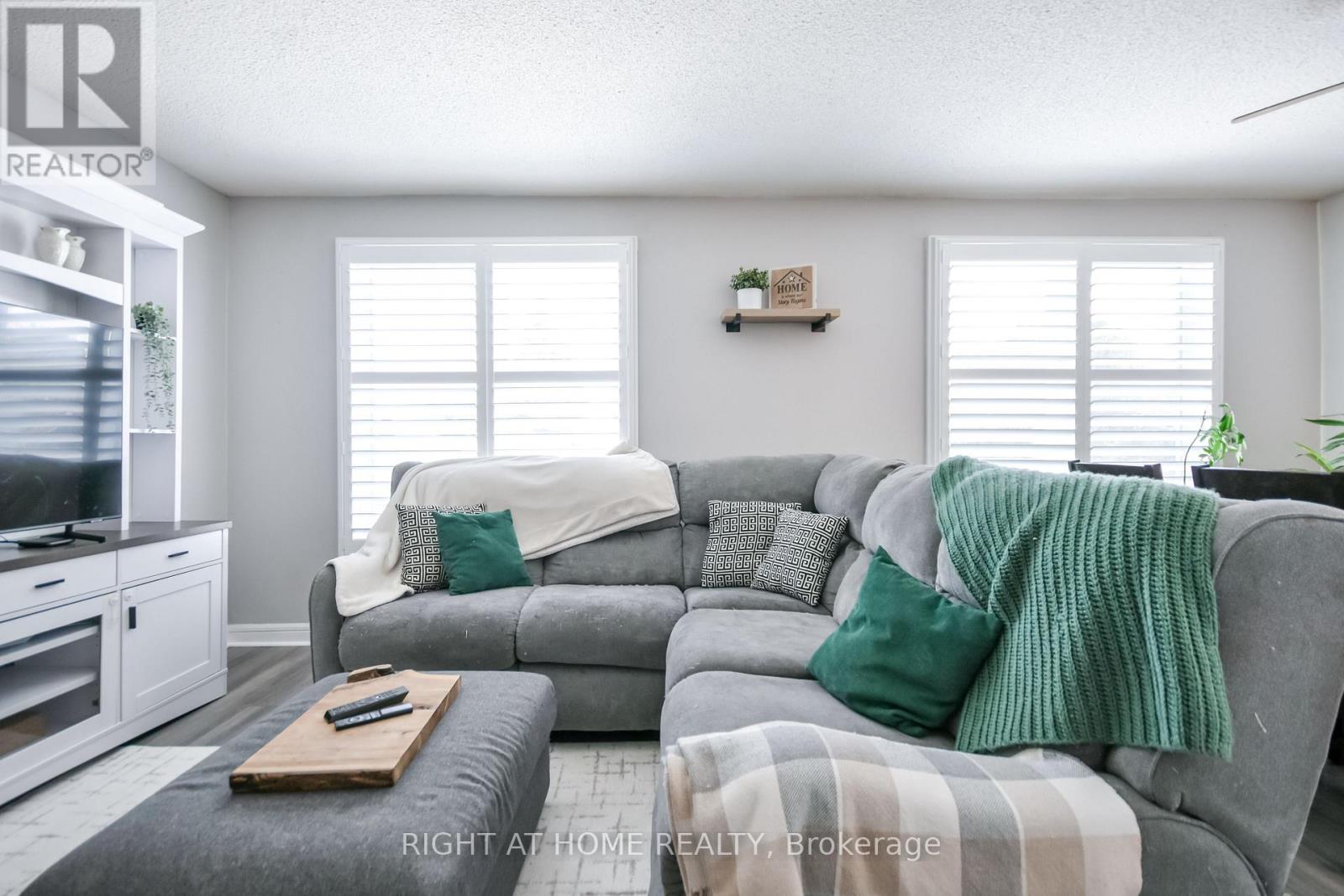 261 Crawford Street, Barrie (Ardagh), Ontario  L4N 6P5 - Photo 13 - S12832700