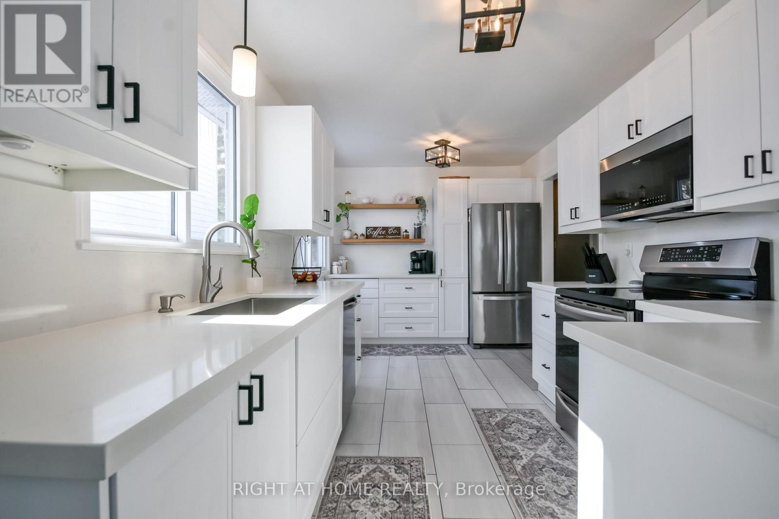 261 Crawford Street, Barrie (Ardagh), Ontario  L4N 6P5 - Photo 17 - S12832700