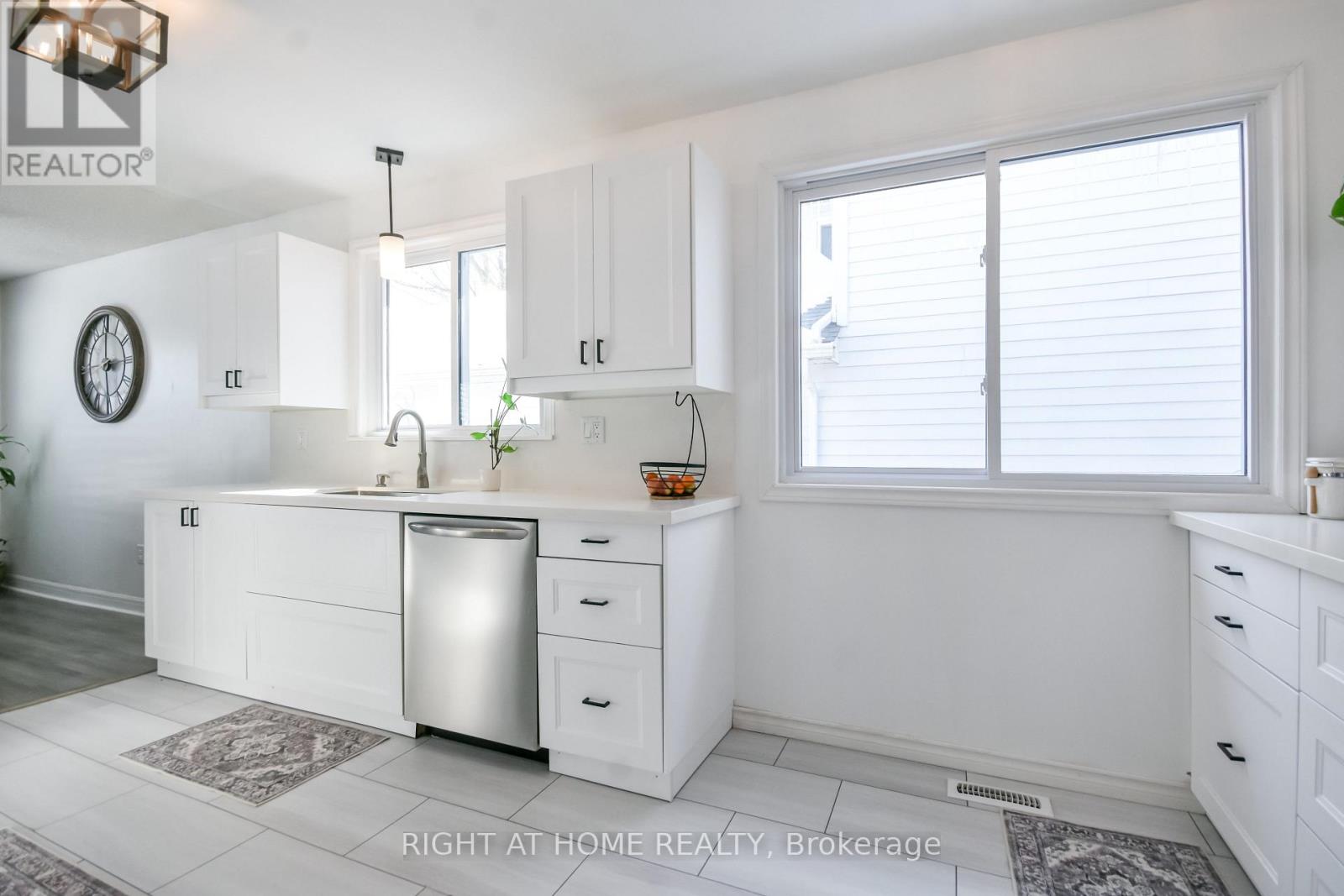 261 Crawford Street, Barrie (Ardagh), Ontario  L4N 6P5 - Photo 19 - S12832700