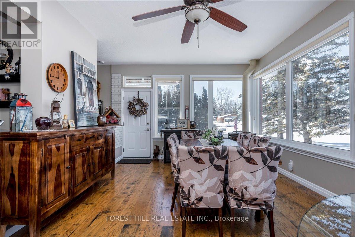 21 Old Indian Trail, Ramara (Brechin), Ontario  L0K 1B0 - Photo 14 - S12832856