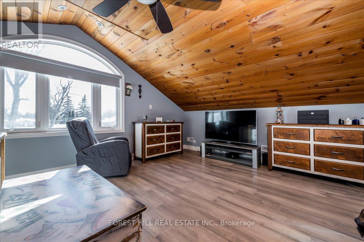 21 Old Indian Trail, Ramara (Brechin), Ontario  L0K 1B0 - Photo 28 - S12832856