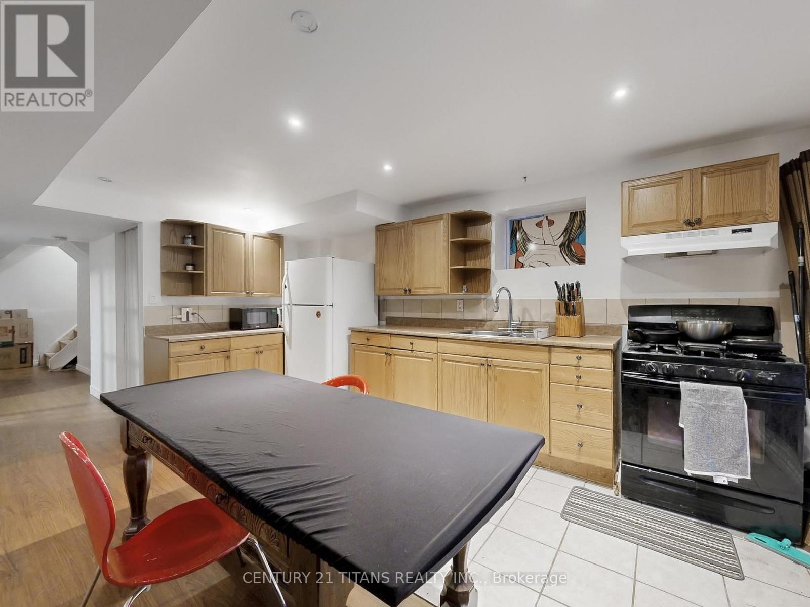 1640 Tawnberry Street, Pickering, Ontario  L1X 2C2 - Photo 34 - E12792816