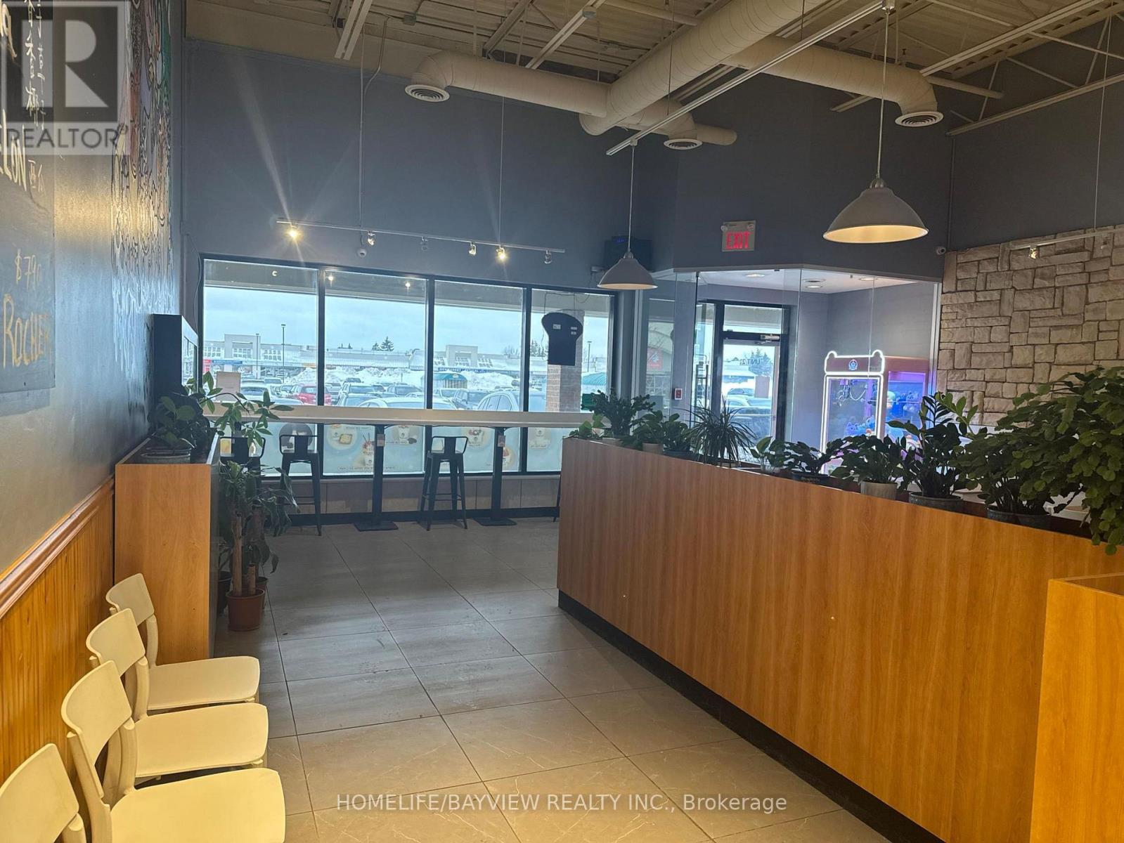 21 - 16655 Yonge Street, Newmarket, Ontario  L3X 1V6 - Photo 10 - N12832658