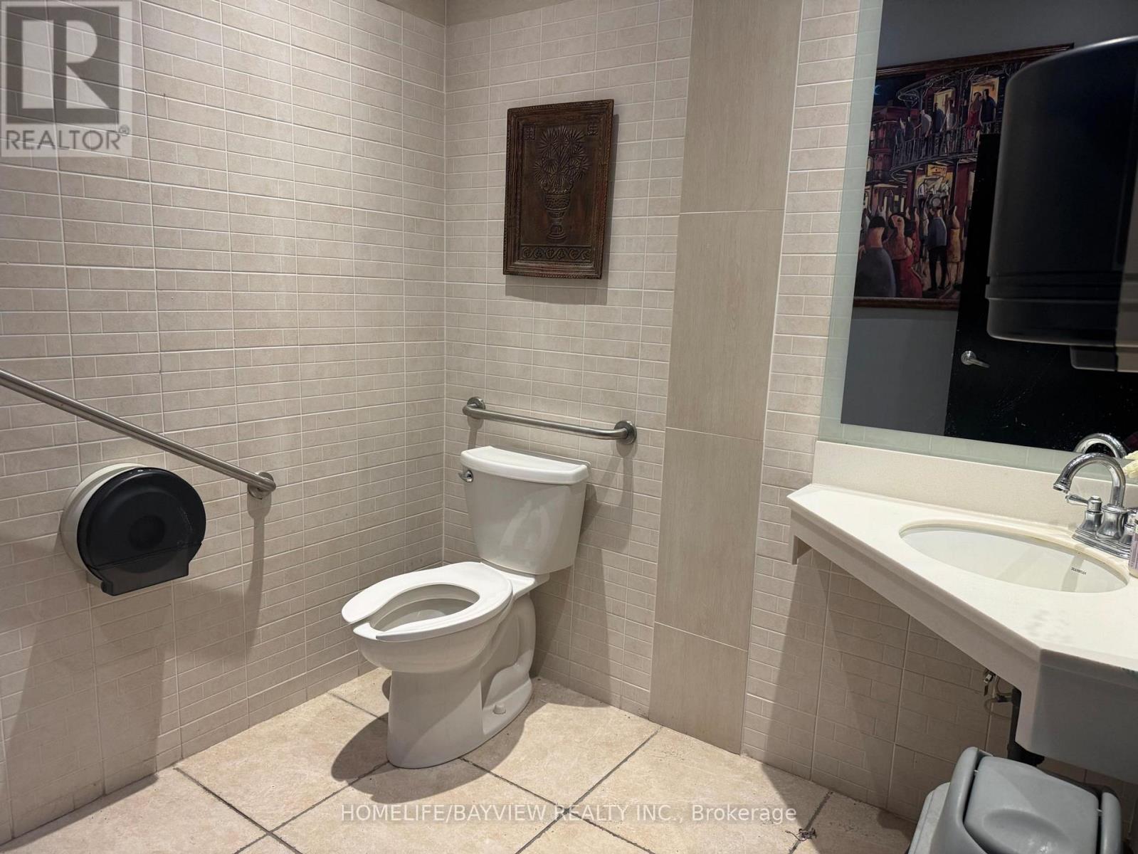 21 - 16655 Yonge Street, Newmarket, Ontario  L3X 1V6 - Photo 23 - N12832658