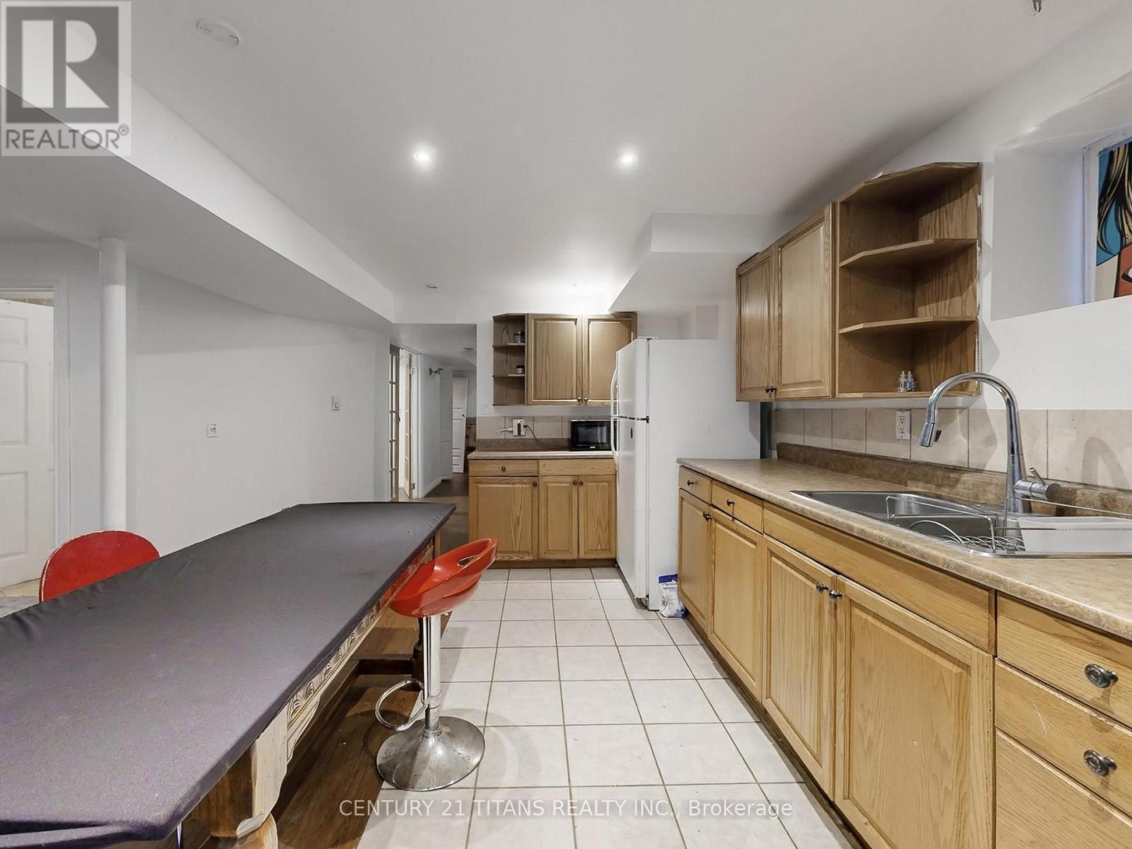 1640 Tawnberry Street, Pickering, Ontario  L1X 2C2 - Photo 35 - E12792816