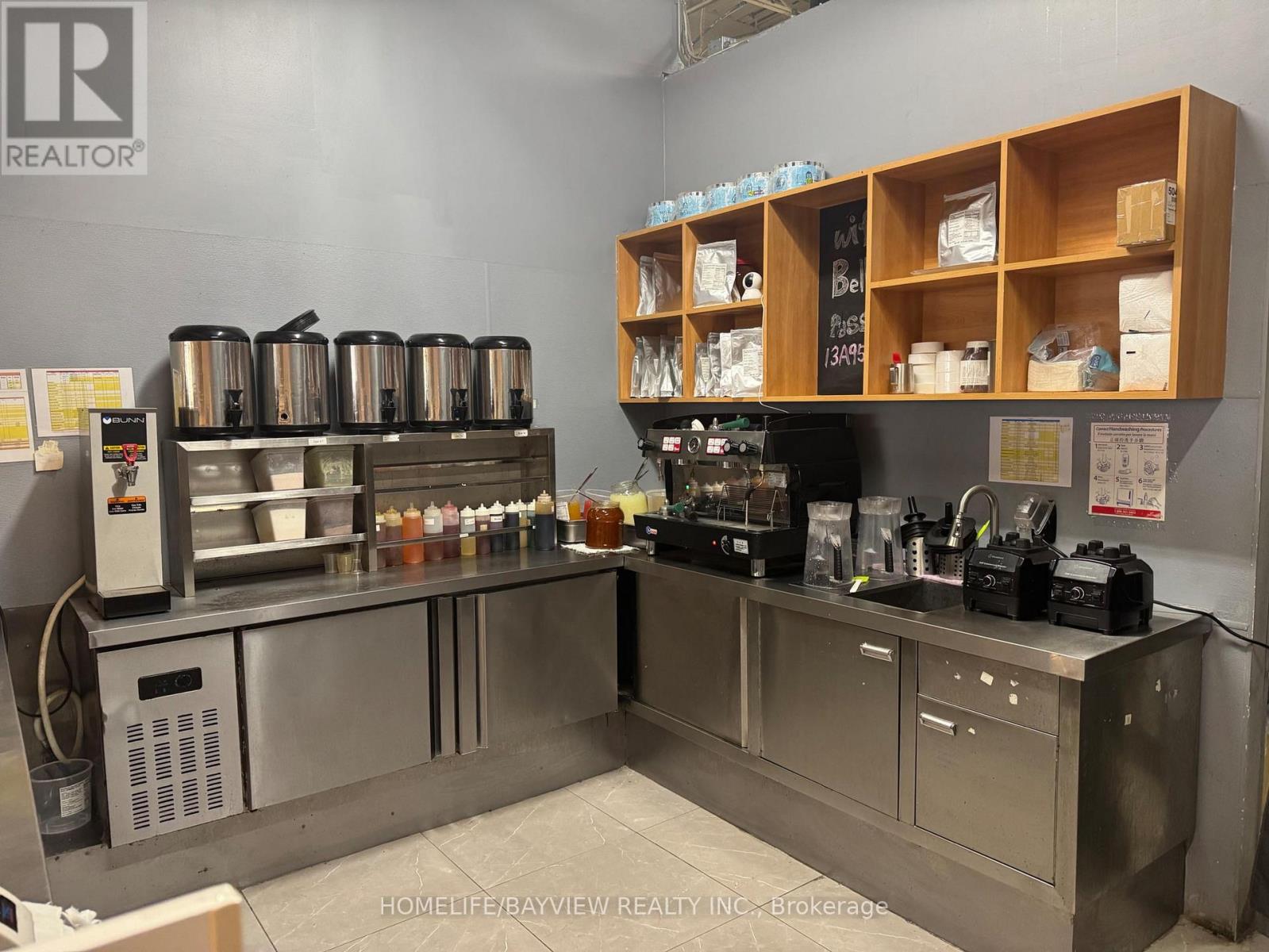 21 - 16655 Yonge Street, Newmarket, Ontario  L3X 1V6 - Photo 19 - N12832658