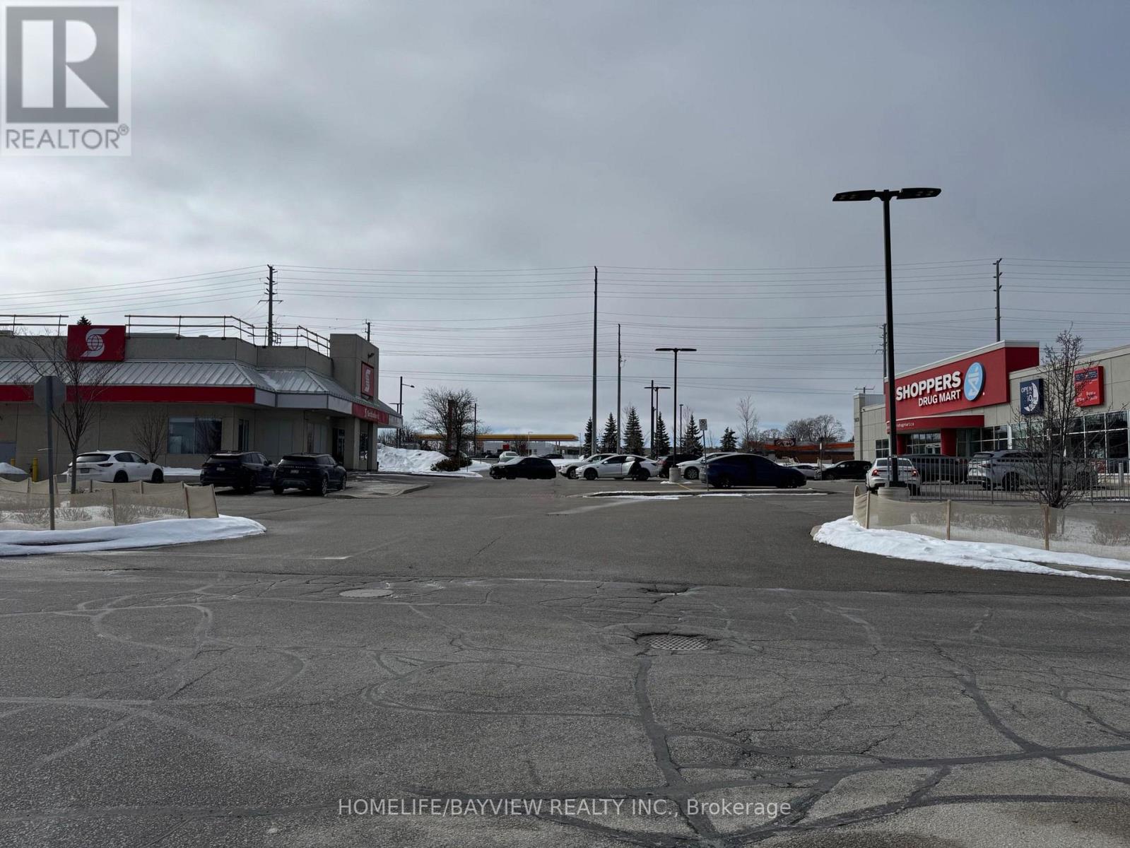 21 - 16655 Yonge Street, Newmarket, Ontario  L3X 1V6 - Photo 30 - N12832658