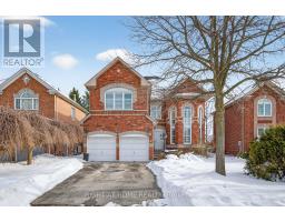 2013 ROSEMOUNT CRESCENT, Oakville, Ontario
