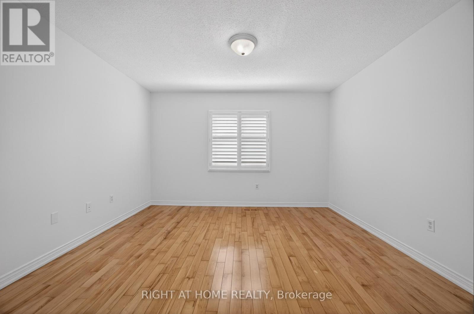 2013 Rosemount Crescent, Oakville, Ontario  L6M 3A5 - Photo 19 - W12575010