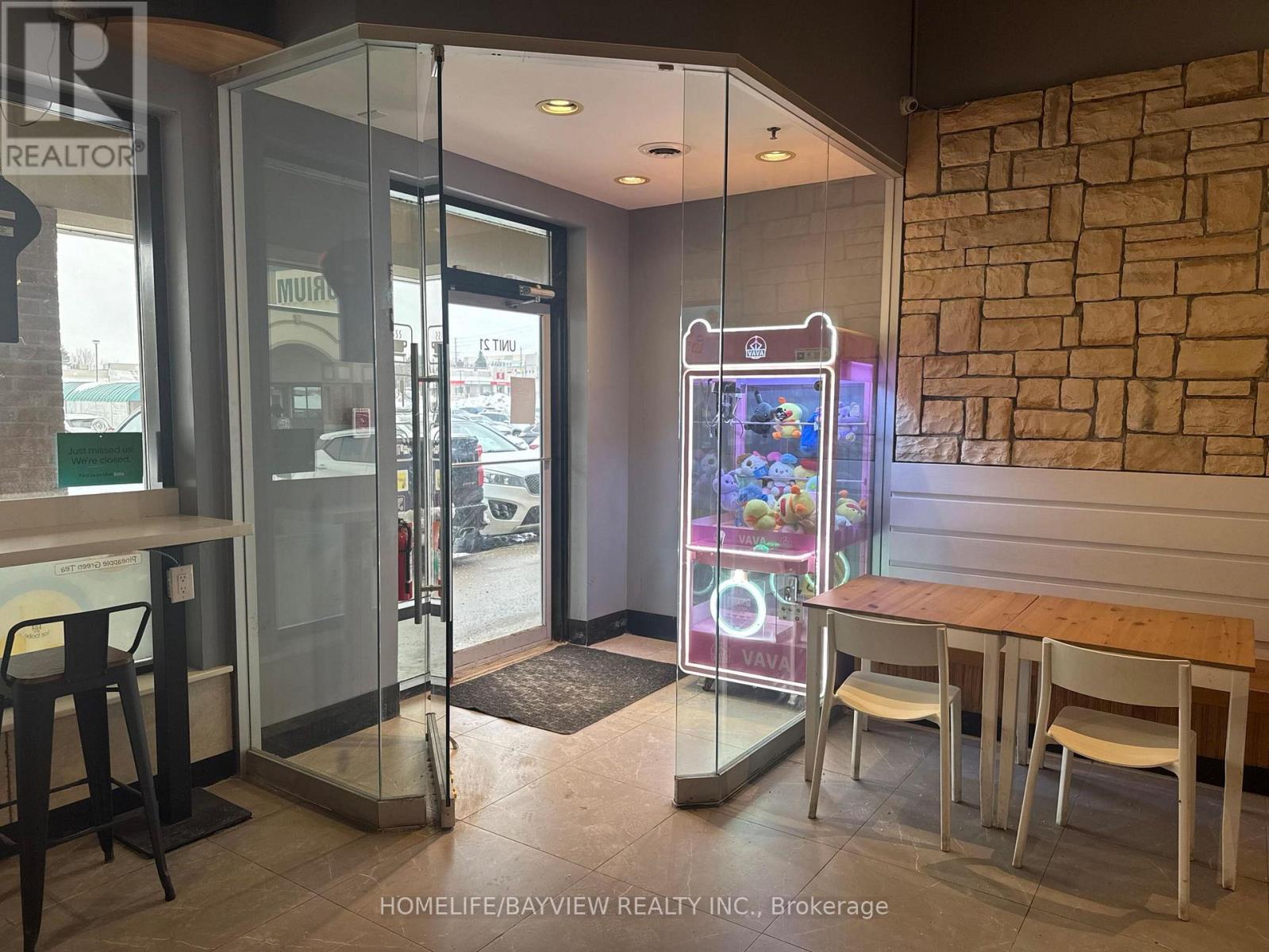 21 - 16655 Yonge Street, Newmarket, Ontario  L3X 1V6 - Photo 8 - N12832658