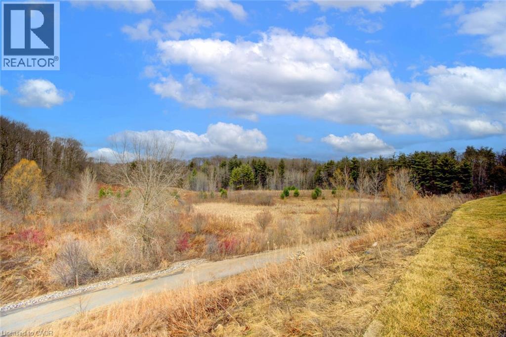 261 Woodbine Avenue Unit# 33, Kitchener, Ontario  N2R 0S7 - Photo 3 - 40808490