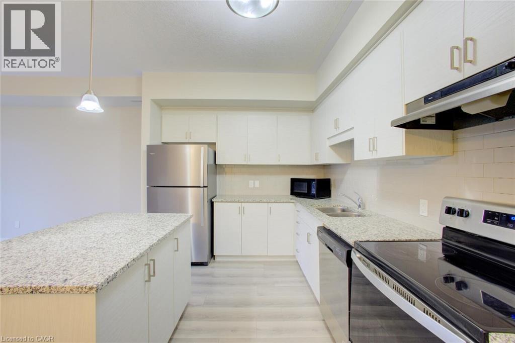 261 Woodbine Avenue Unit# 33, Kitchener, Ontario  N2R 0S7 - Photo 7 - 40808490