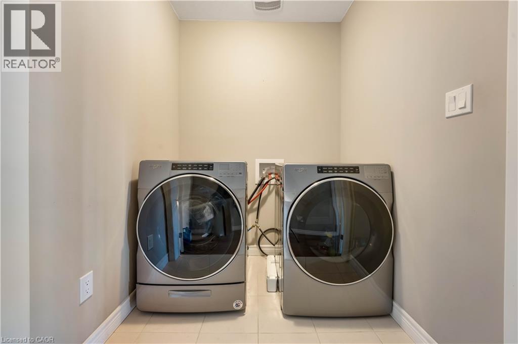 565 Florencedale Crescent, Kitchener, Ontario  N2R 0N3 - Photo 24 - 40807796