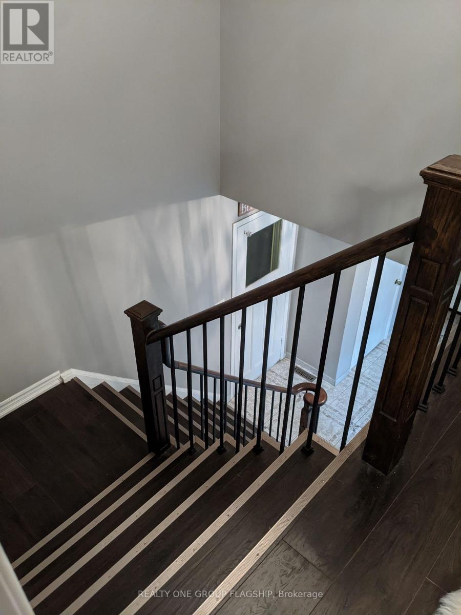 25 Stillwater Crescent N, Brampton, Ontario  L6X 3K6 - Photo 24 - W12832756