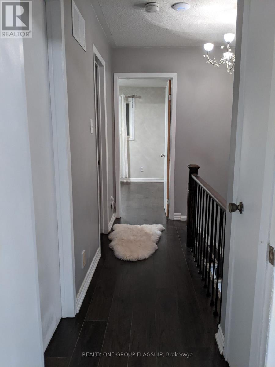 25 Stillwater Crescent N, Brampton, Ontario  L6X 3K6 - Photo 26 - W12832756