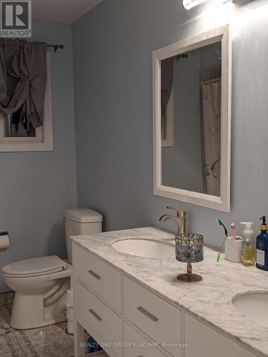 25 Stillwater Crescent N, Brampton, Ontario  L6X 3K6 - Photo 27 - W12832756