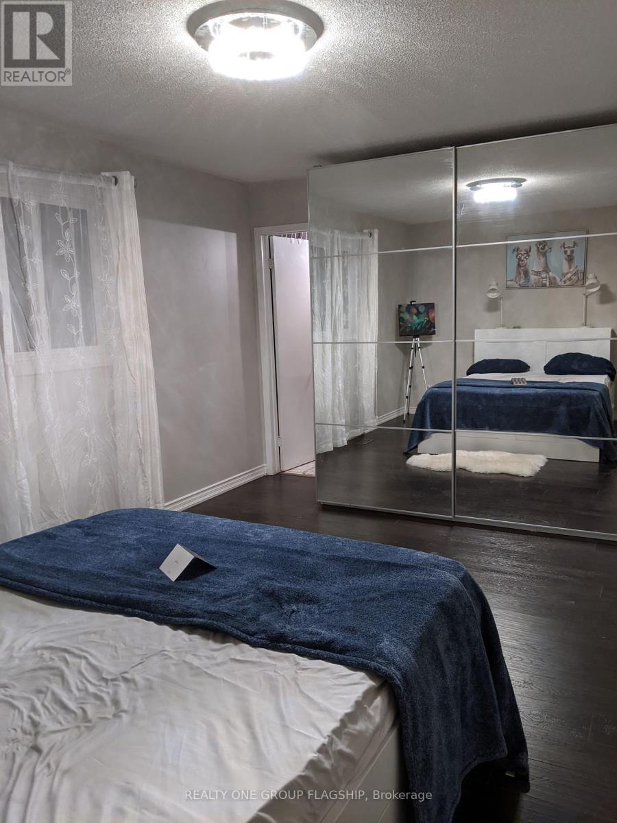 25 Stillwater Crescent N, Brampton, Ontario  L6X 3K6 - Photo 30 - W12832756