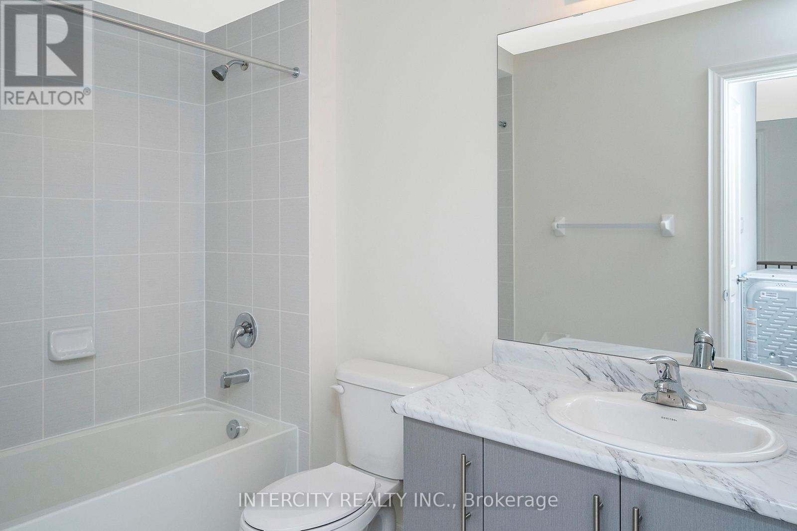 12 Queenpost Drive, Brampton, Ontario  L6Y 6L2 - Photo 30 - W12832816