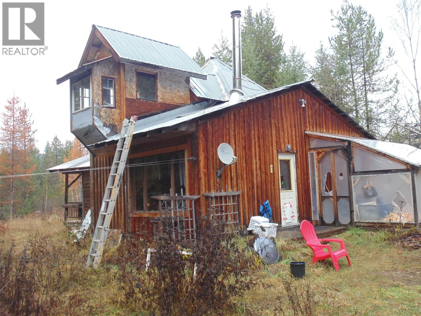 7547 Popou Road, Lemon Creek, British Columbia  V0G 2J0 - Photo 22 - 10369381