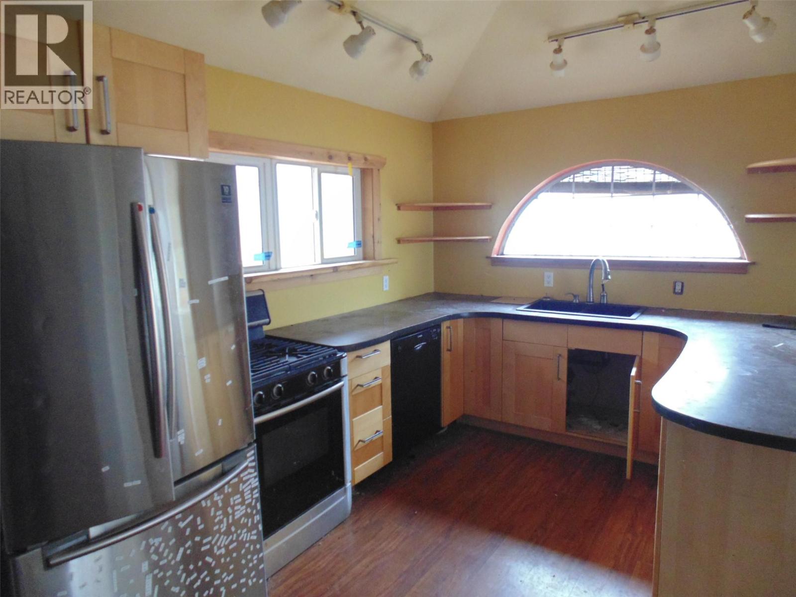 7547 Popou Road, Lemon Creek, British Columbia  V0G 2J0 - Photo 19 - 10369381