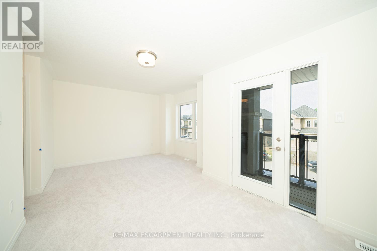 20 Dennis Avenue, Brantford, Ontario  N3V 0C1 - Photo 24 - X12832760