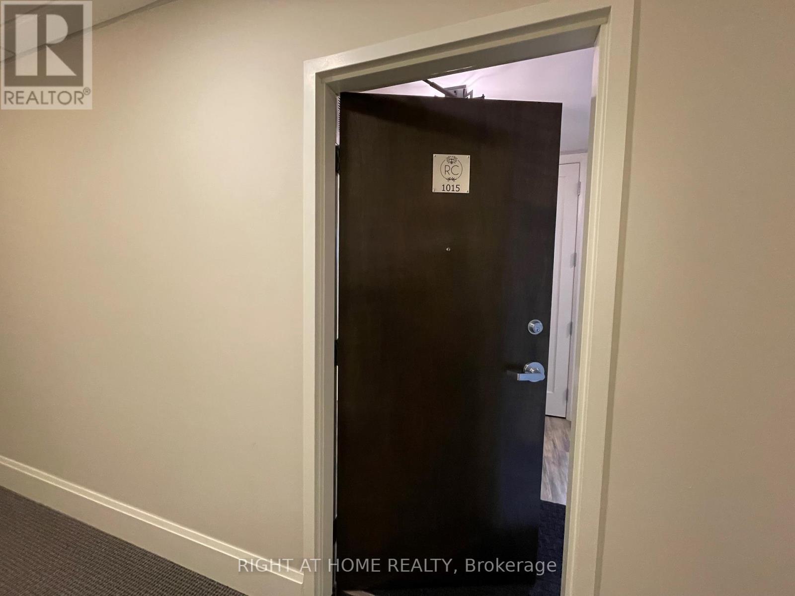 1015 - 118 King Street E, Hamilton, Ontario  L8N 0A9 - Photo 7 - X12832836