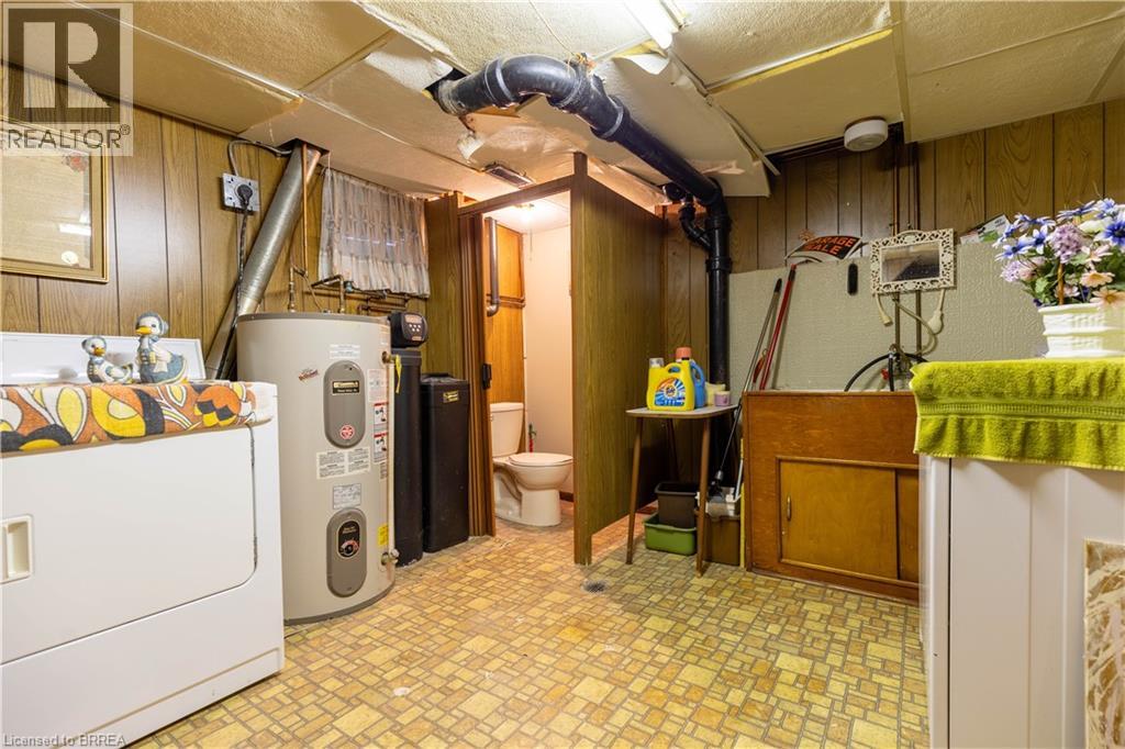 154 Talbot Street, Kitchener, Ontario  N2M 2B1 - Photo 16 - 40806599