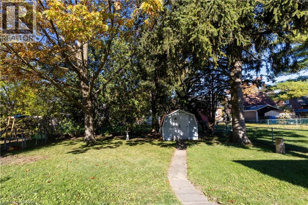 154 Talbot Street, Kitchener, Ontario  N2M 2B1 - Photo 23 - 40806599