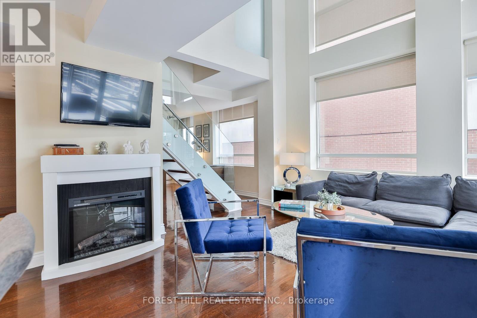 Ph 1904 - 80 Cumberland Street, Toronto, Ontario  M5R 3K9 - Photo 12 - C12820308