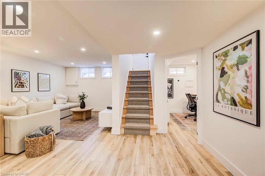 18 Duncairn Avenue, Kitchener, Ontario  N2M 4S4 - Photo 27 - 40808442