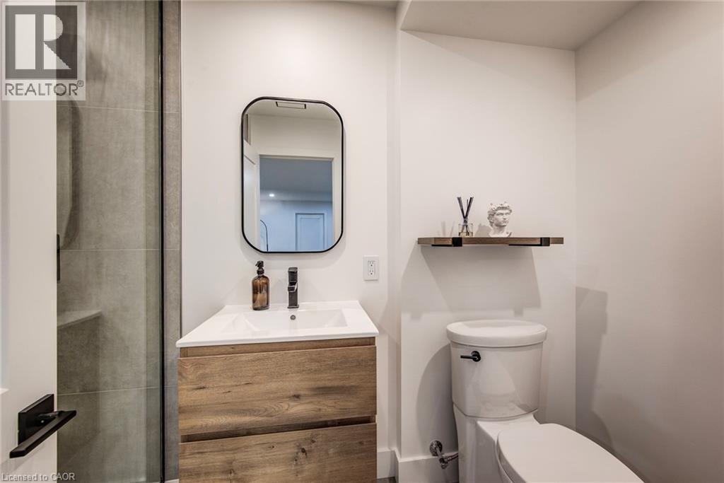 18 Duncairn Avenue, Kitchener, Ontario  N2M 4S4 - Photo 33 - 40808442