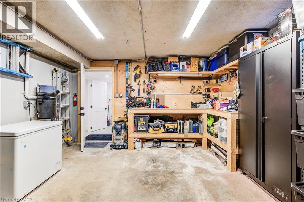 18 Duncairn Avenue, Kitchener, Ontario  N2M 4S4 - Photo 36 - 40808442