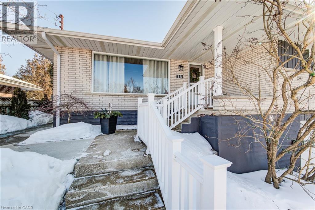 18 Duncairn Avenue, Kitchener, Ontario  N2M 4S4 - Photo 4 - 40808442