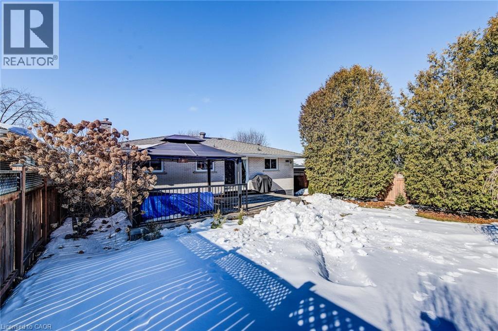 18 Duncairn Avenue, Kitchener, Ontario  N2M 4S4 - Photo 47 - 40808442