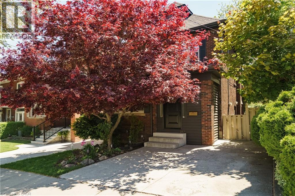 287 Graham Avenue S, Hamilton, Ontario  L8K 2M7 - Photo 2 - 40808347
