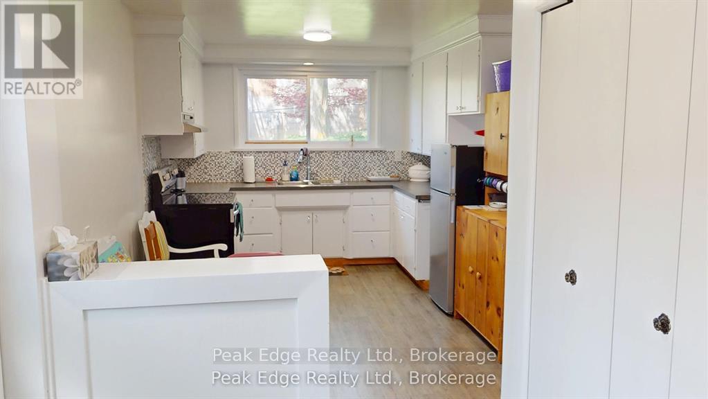 30 7 Th Street, Hanover, Ontario  N4N 1G2 - Photo 24 - X12832928