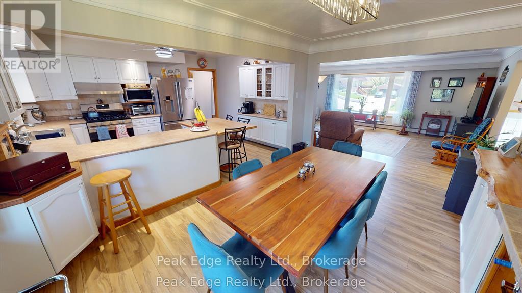 30 7 Th Street, Hanover, Ontario  N4N 1G2 - Photo 38 - X12832928