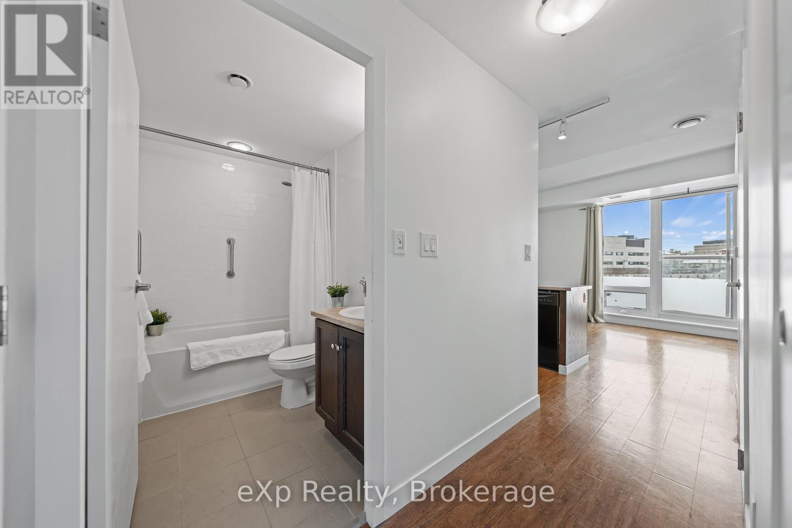 312 - 5 Gordon Street, Guelph (Downtown), Ontario  N1H 4G8 - Photo 11 - X12832950