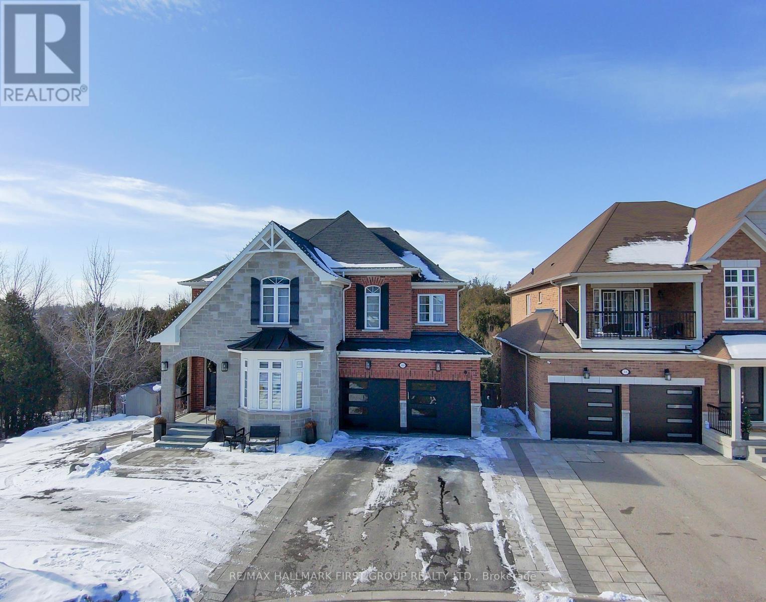 40 ENDEAVOUR COURT, Whitby, Ontario