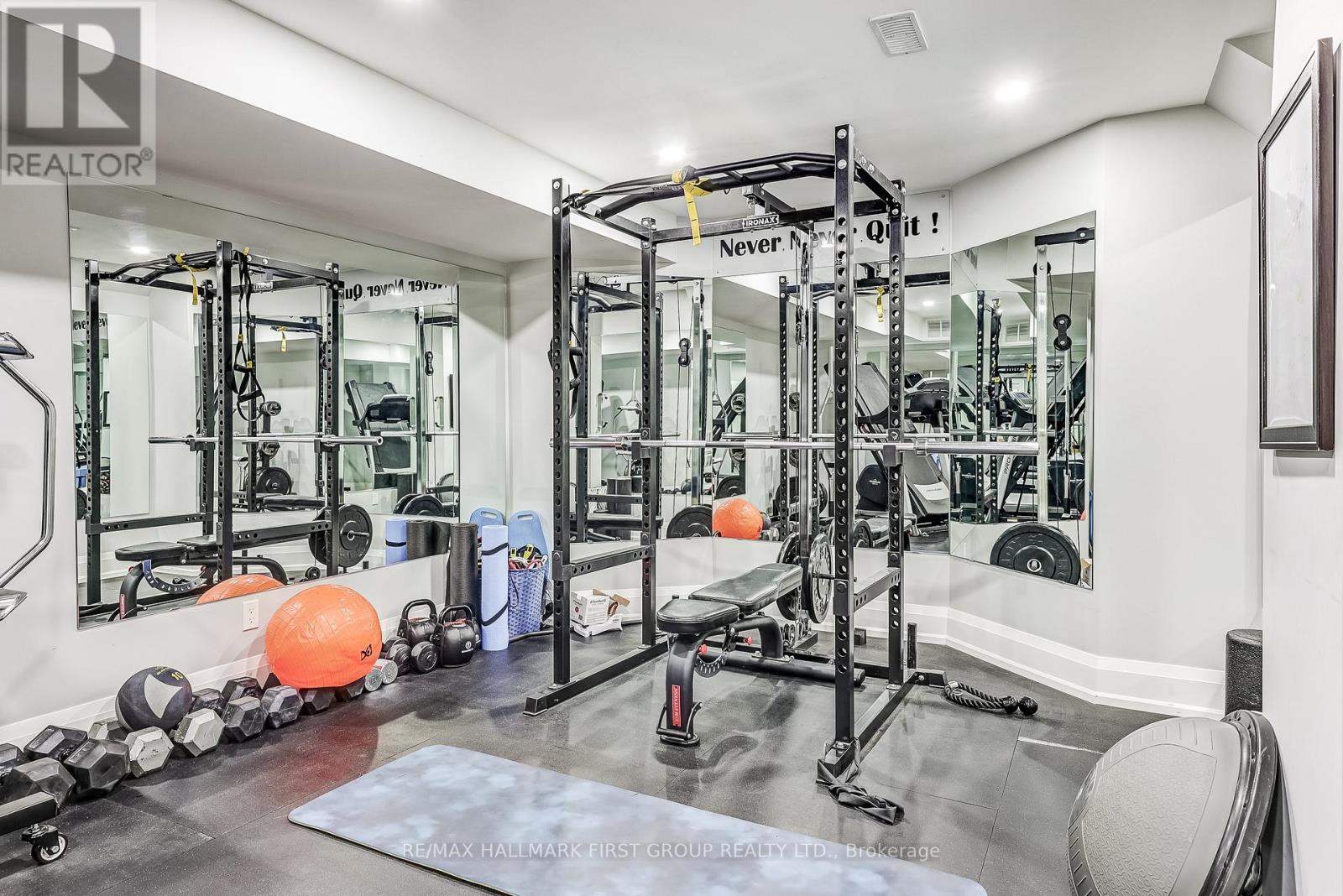 40 Endeavour Court, Whitby, Ontario  L1P 0B5 - Photo 24 - E12833060