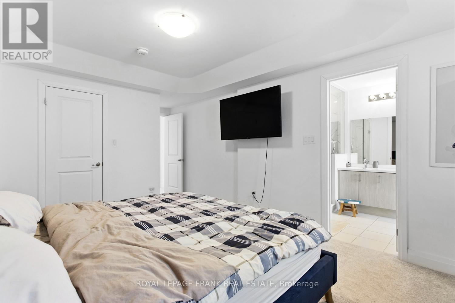 58 Selfridge Way, Whitby, Ontario  L1N 0N9 - Photo 13 - E12833084