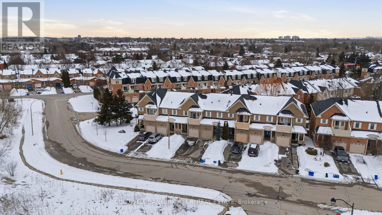 14 Palisades Court, Whitby, Ontario  L1N 9T8 - Photo 2 - E12833218