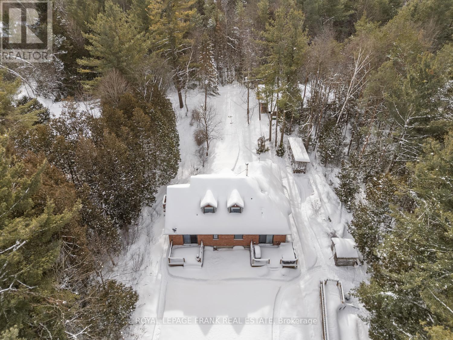 5 REGENT STREET, Georgina, Ontario