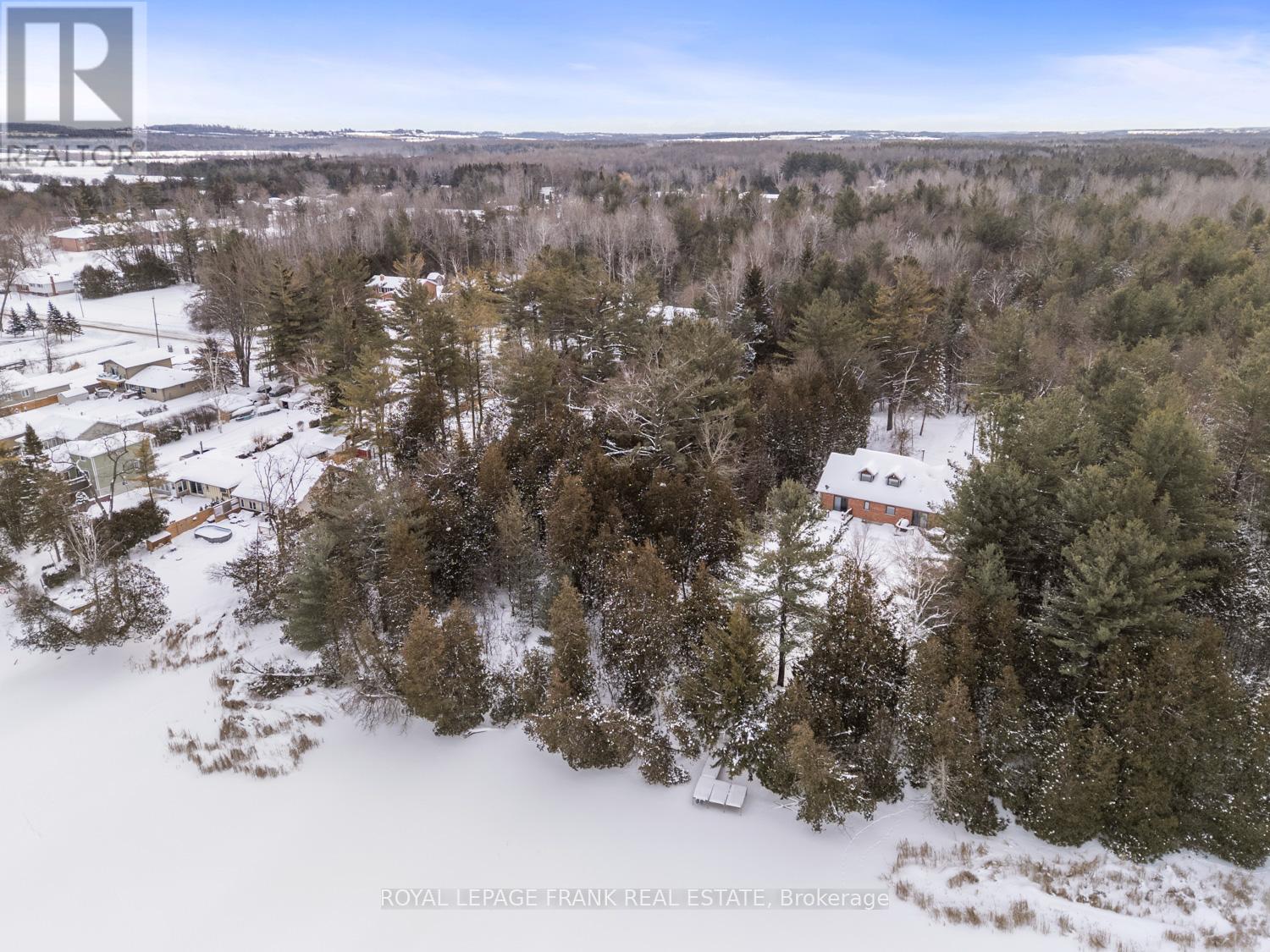 5 Regent Street, Georgina, Ontario  L0E 1N0 - Photo 5 - N12833262