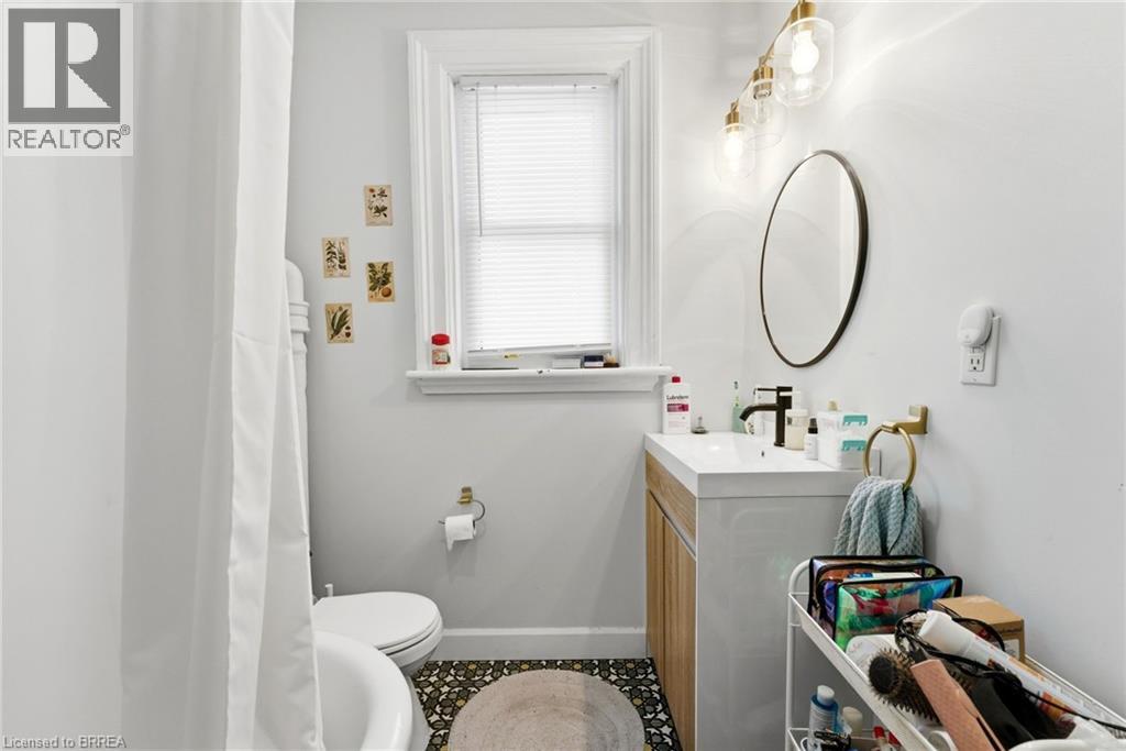 174-176 Darling Street, Brantford, Ontario  N3S 3W6 - Photo 26 - 40794867