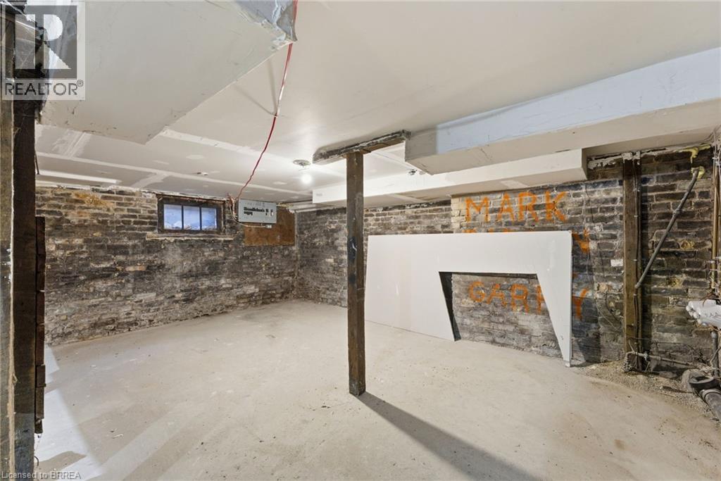 174-176 Darling Street, Brantford, Ontario  N3S 3W6 - Photo 21 - 40794867