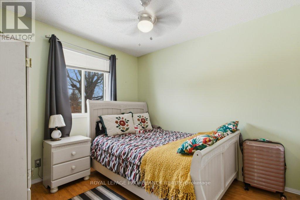 8 Birch Street, Quinte West, Ontario  K8V 6J1 - Photo 17 - X12833244