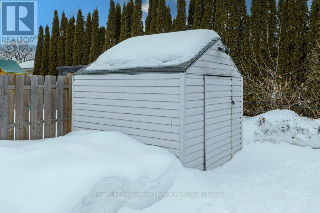 8 Birch Street, Quinte West, Ontario  K8V 6J1 - Photo 30 - X12833244